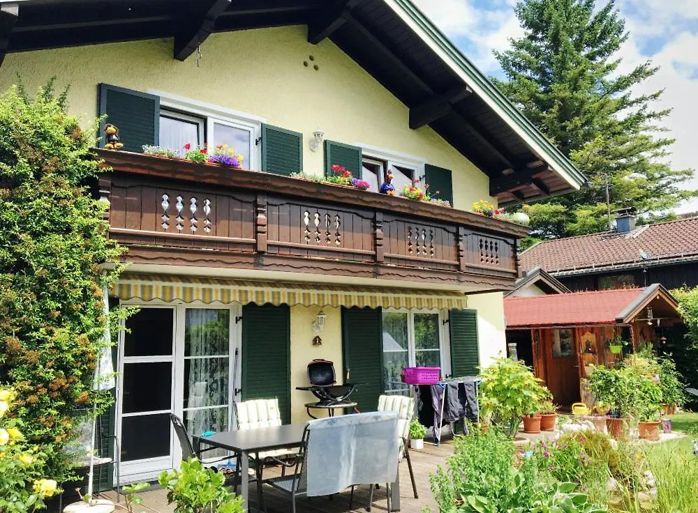 Апартаменты Prestige-Apartment-Chiemsee Прин-ам-Кимзее